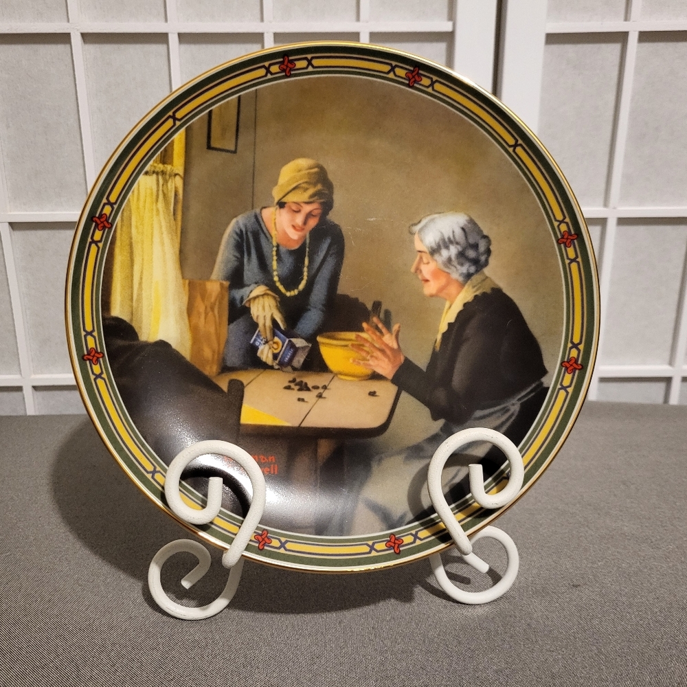 Vintage Norman Rockwell "A Family's Full Measure" Collectors Plate